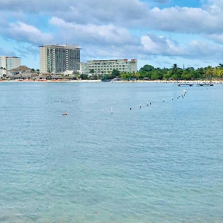 Beach Penthouse A25 Sandcastles Ocho Rios Zewnętrze zdjęcie