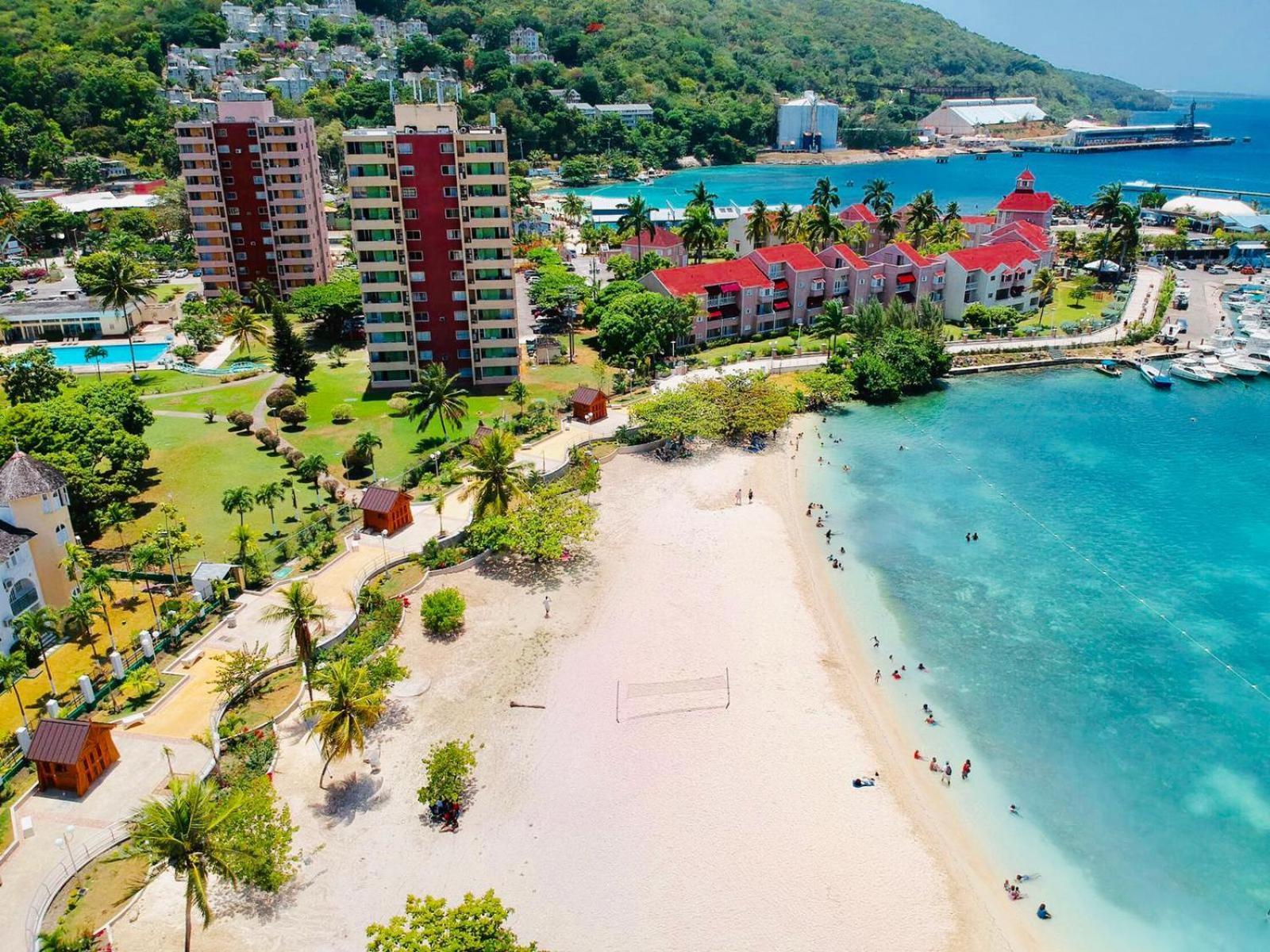 Beach Penthouse A25 Sandcastles Ocho Rios Zewnętrze zdjęcie